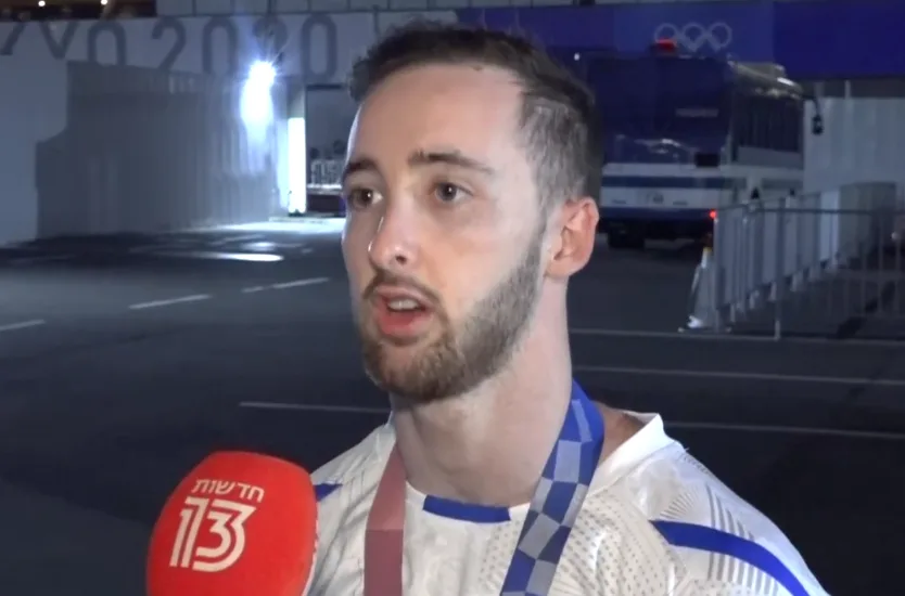 ארטיום דולוגפיאט