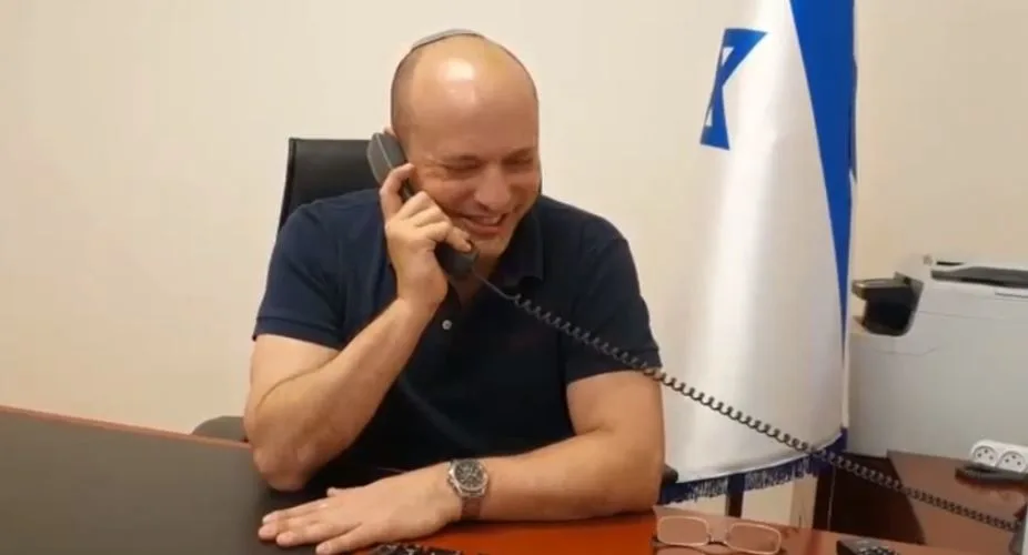 נפתלי בנט בשיחה עם לינוי אשרם