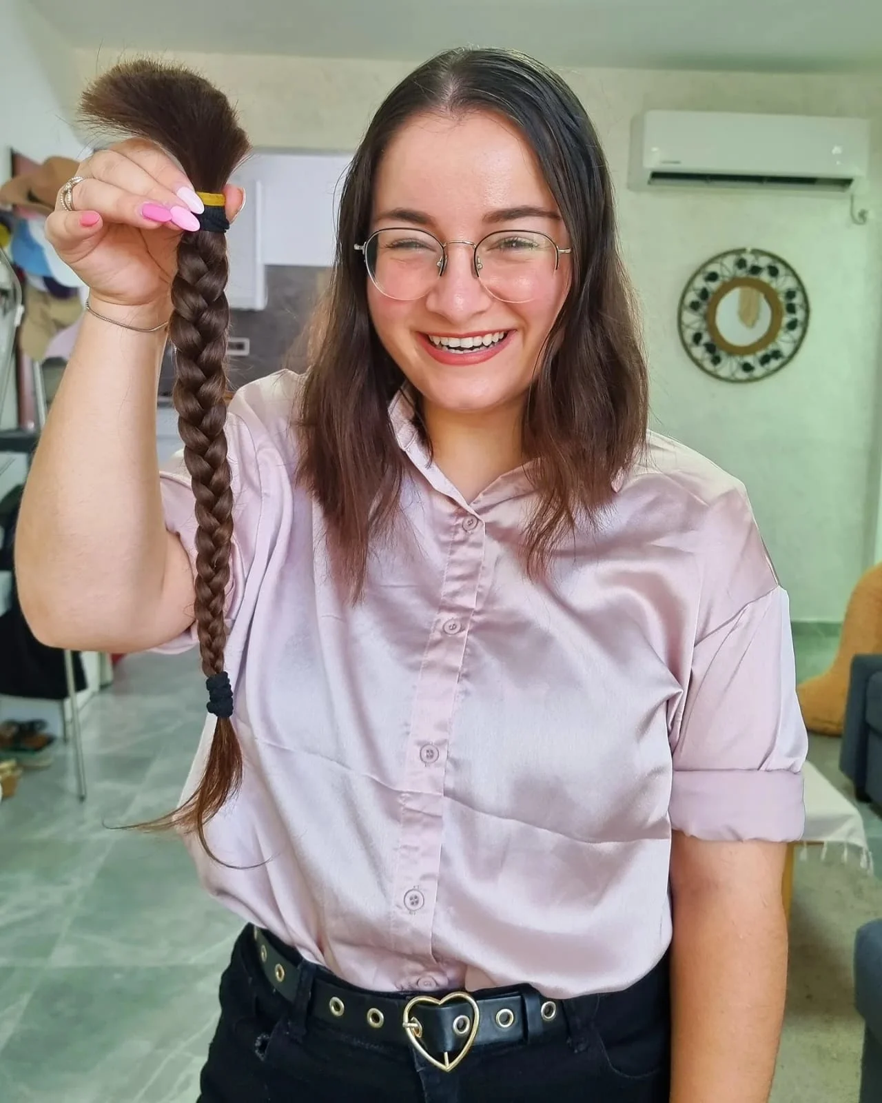 מיכל מצוב לאחר תרומת השיער