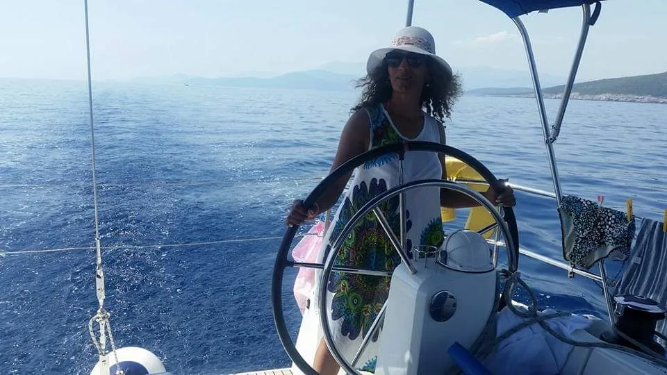 הסירה '' הים ואני''