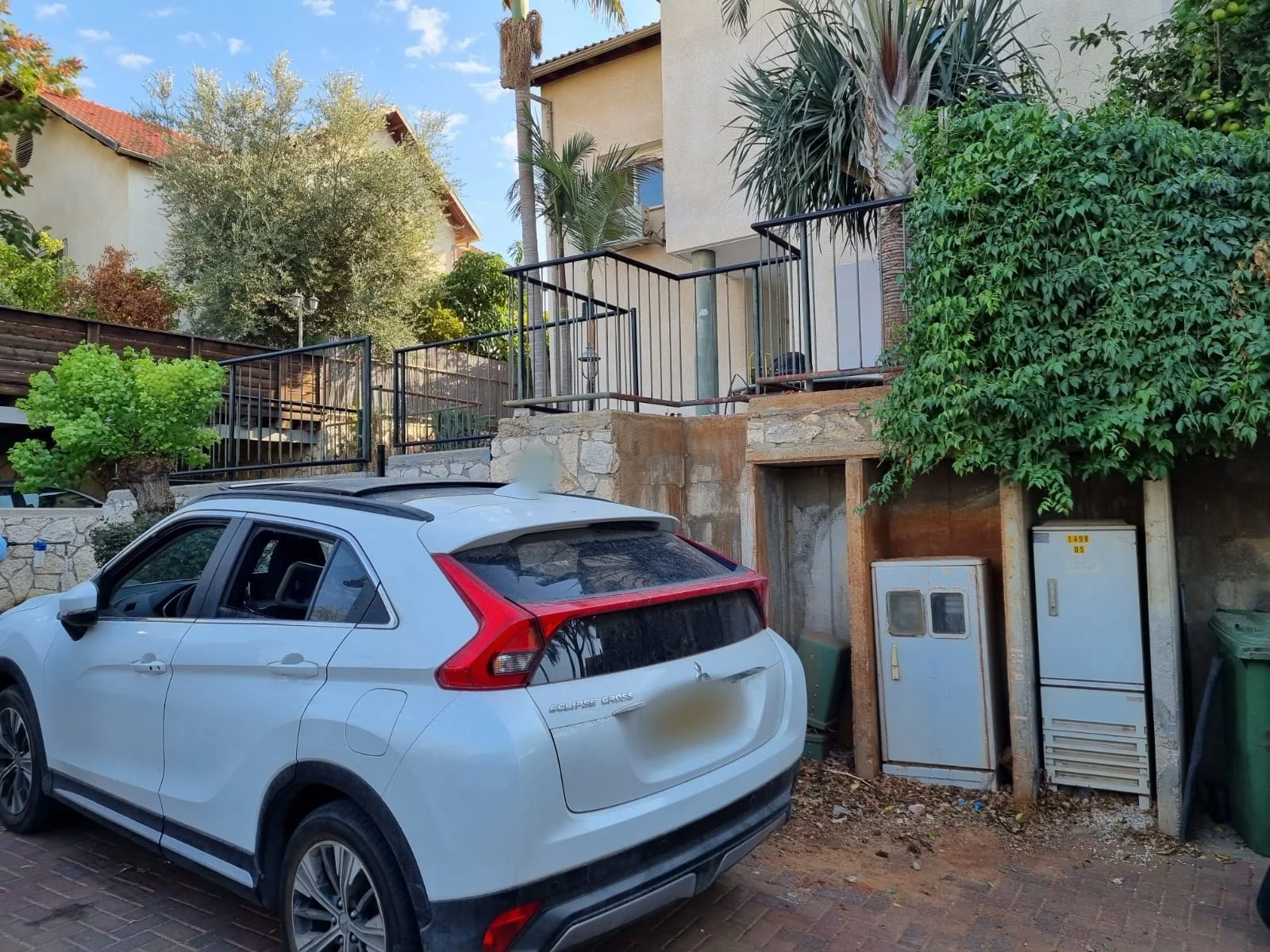 המכונית בה נמצאה הפעוטה