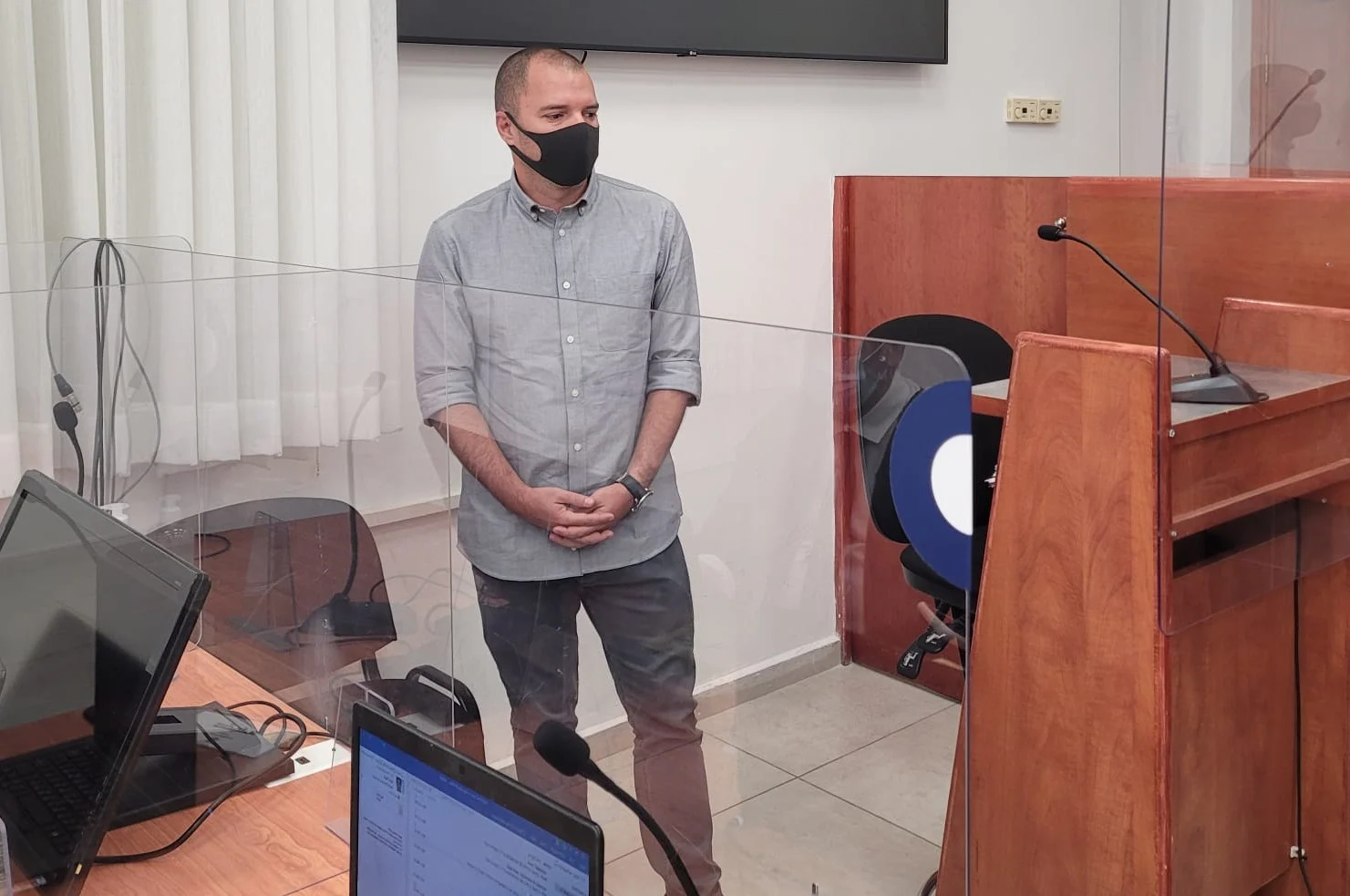 אבירם אלעד בבית המשפט