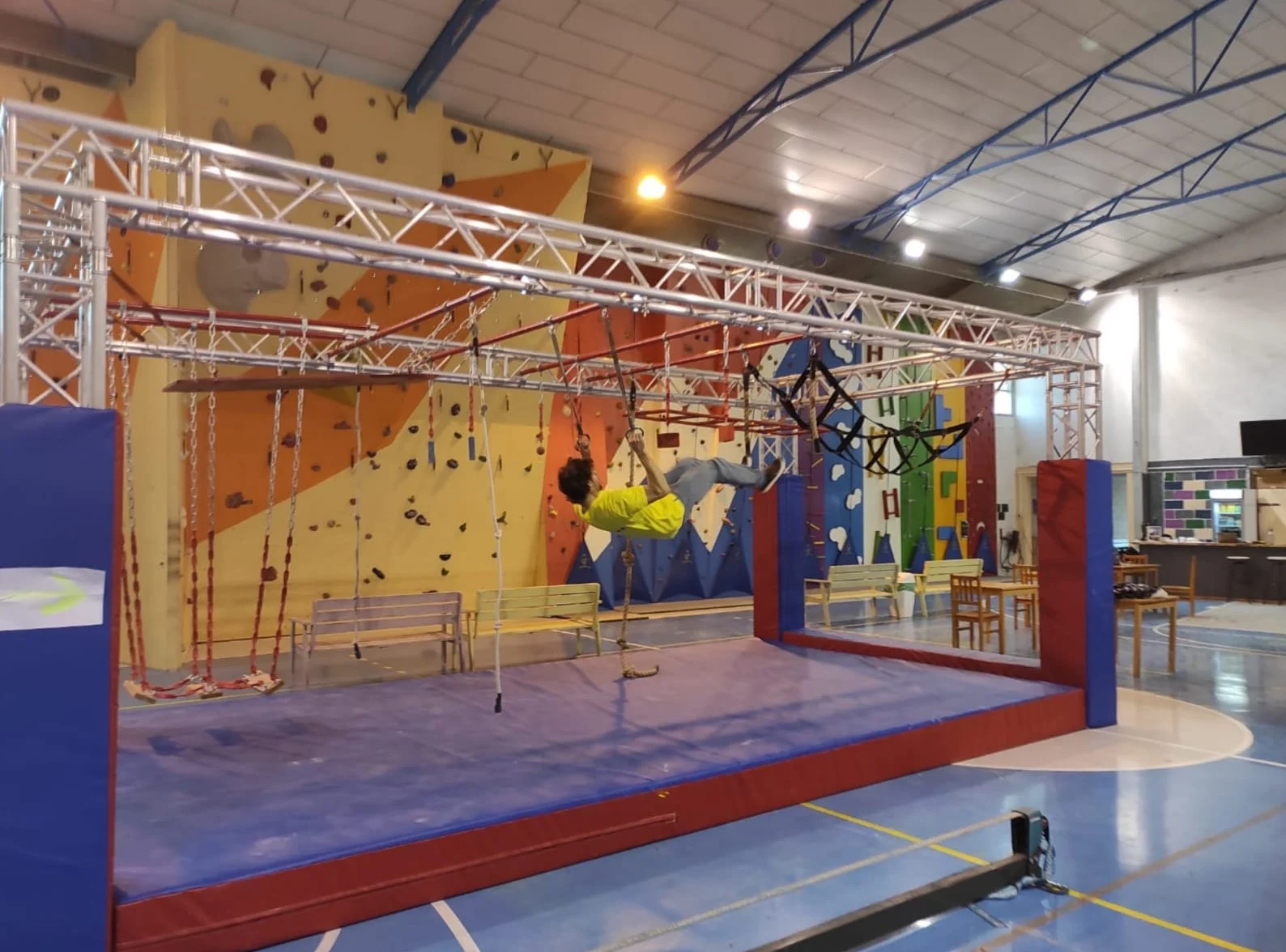 Iclimb . 1