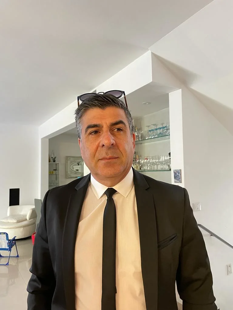 עו''ד אדי אבינועם