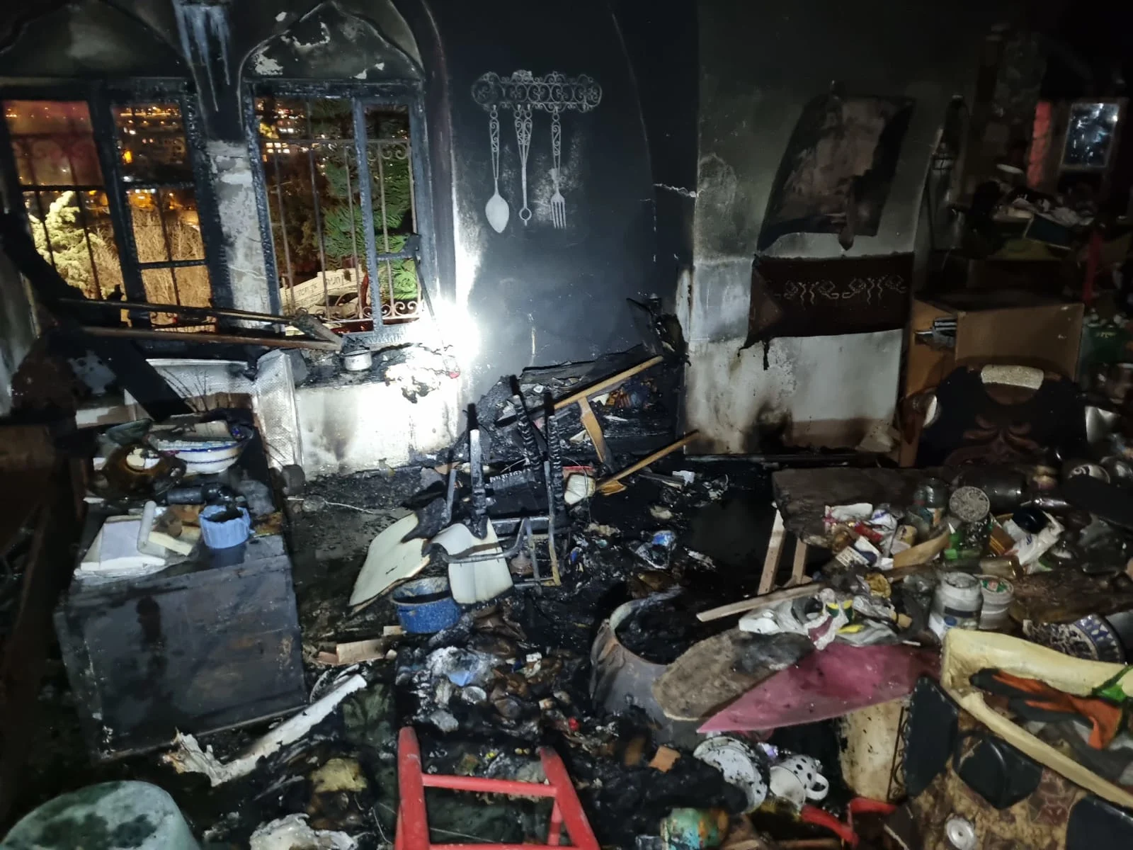 דירתה של הקשישה