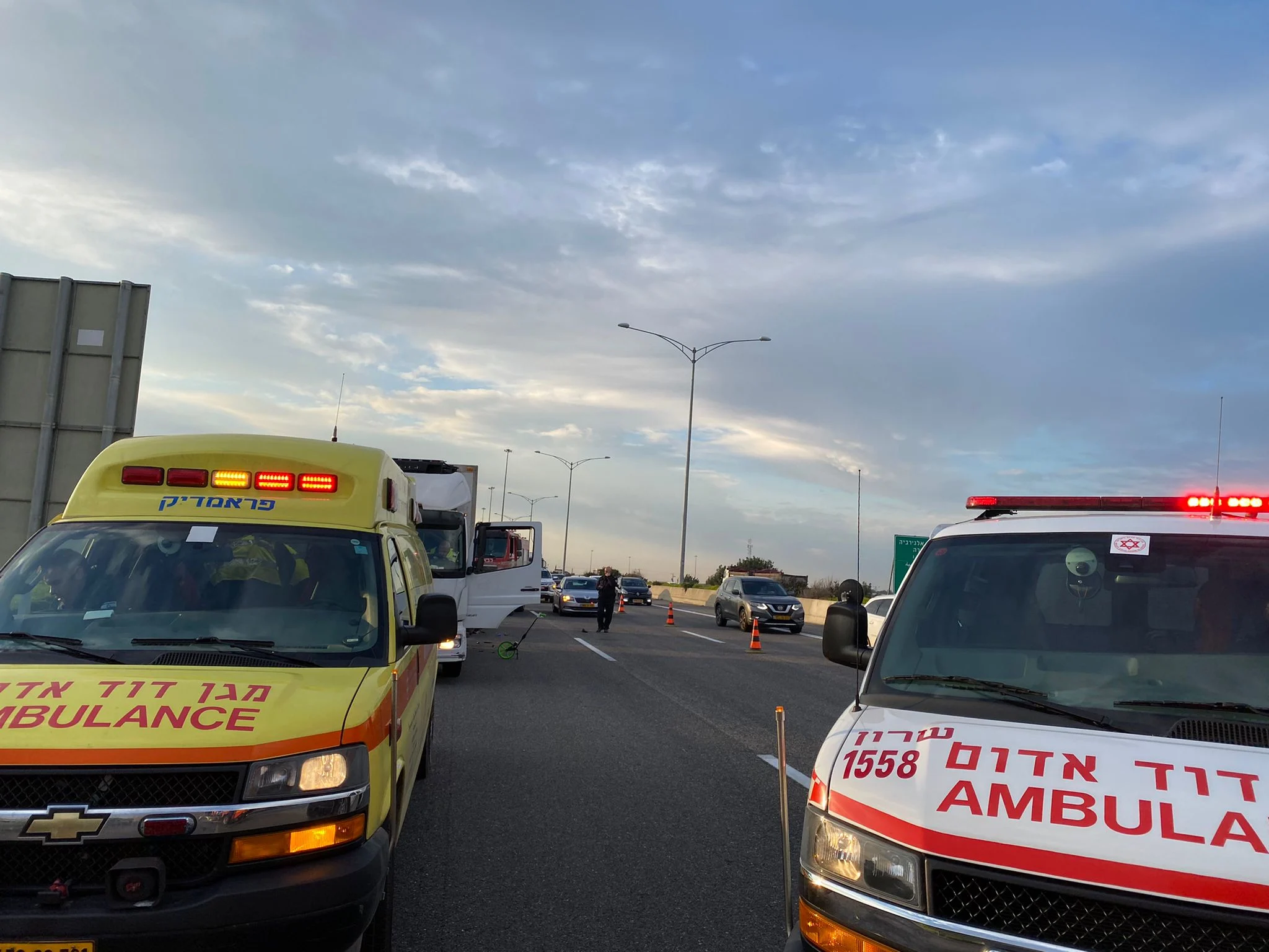 זירת התאונה בכביש 6 סמוך למחלף עירון