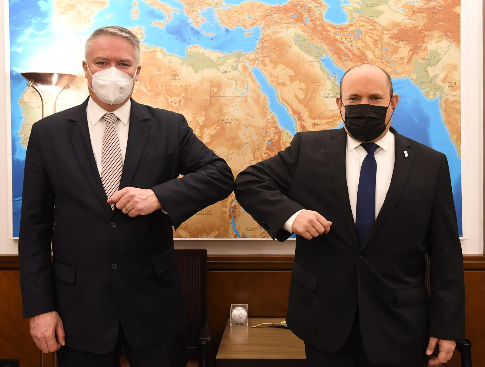 ראש הממשלה נפתלי בנט יחד עם מזכ''ל ה-OECD מתיאס קורמן