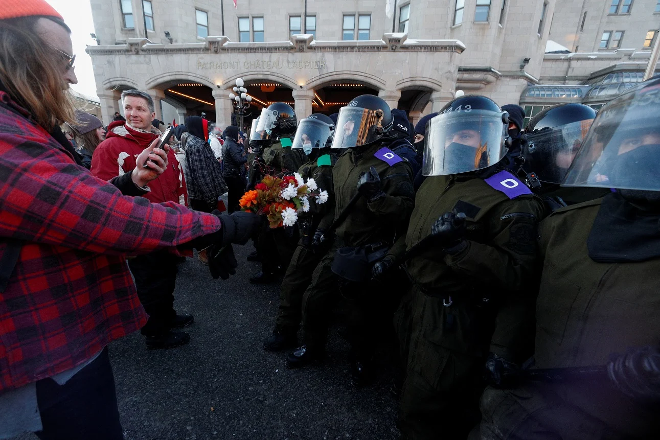הפגנת נהגי המשאיות נגד הגבלות הקורונה באוטווה, קנדה