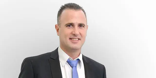 עורך הדין ניר יסלוביץ