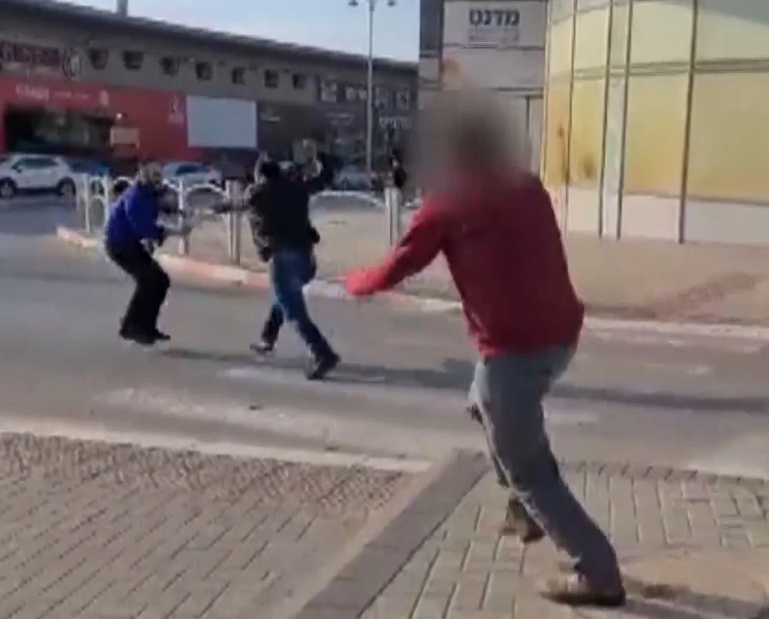 פיגוע באר שבע דריסה דקירה