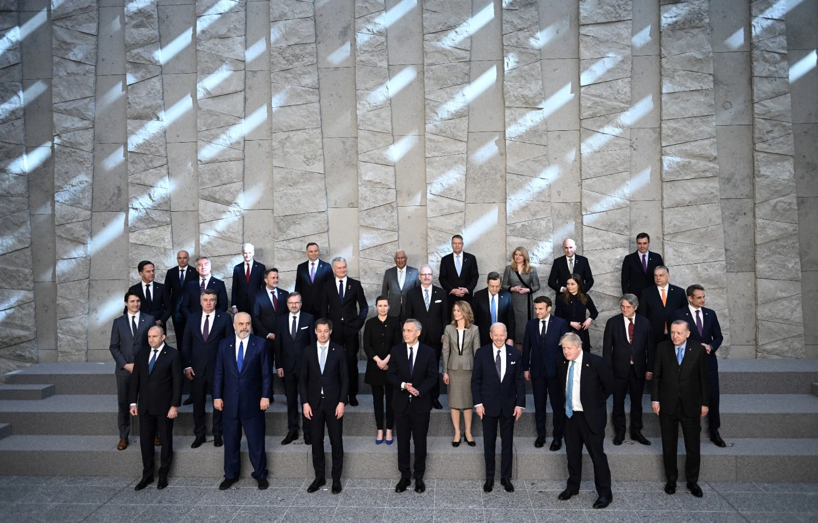 ראשי נאט''ו נפגשים