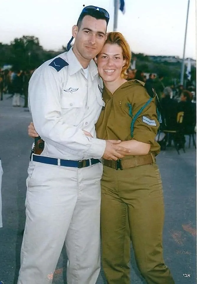 אבי בקרמן וסיון וידר שנהרגו בפיגוע במלון ''פארק''