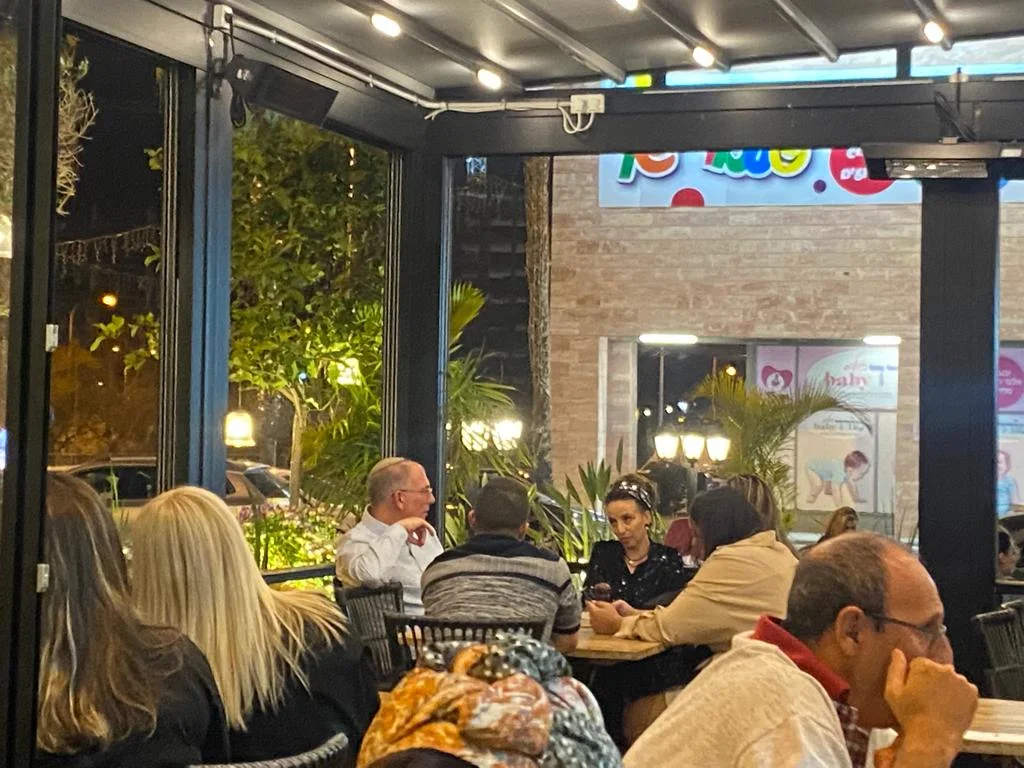 עידית סילמן וניר אורבך, השבוע במסעדה במודיעין