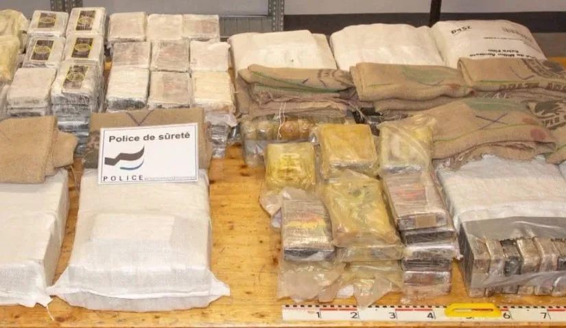 סם מסוג קוקאין שנתפס בתוך מכולת פולי קפה של נספרסו