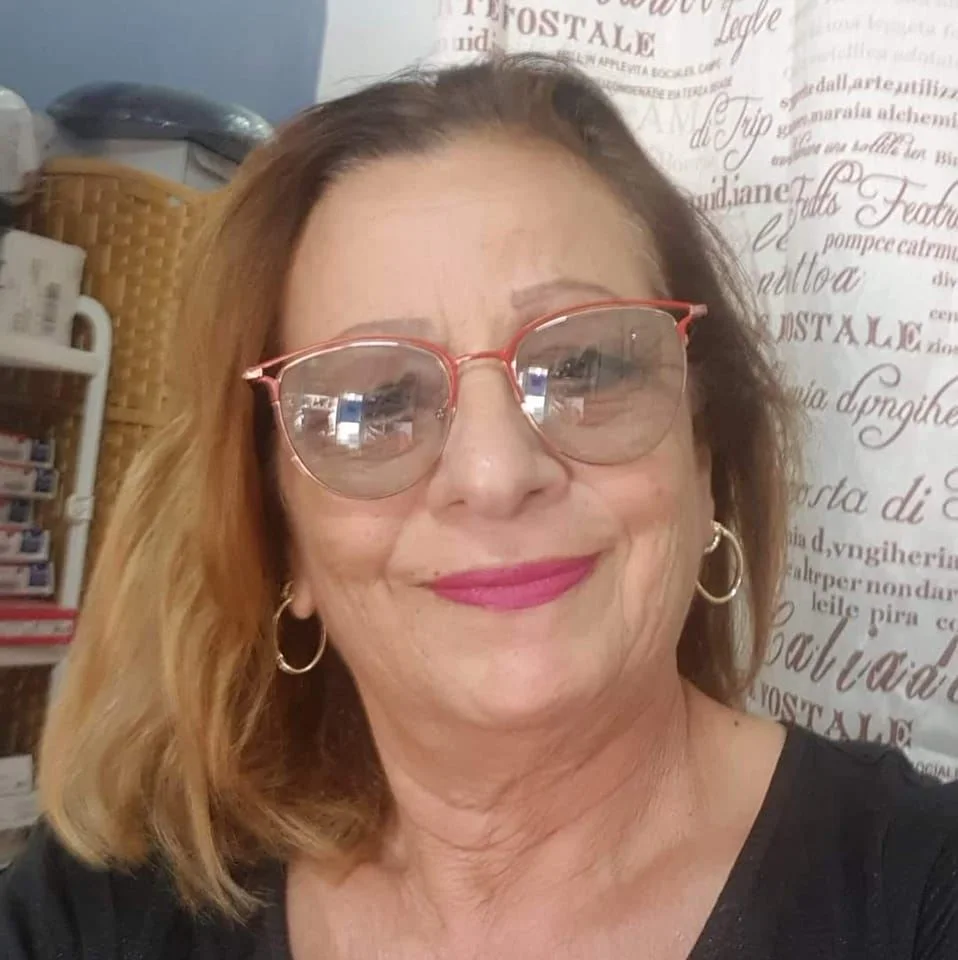 אילנה ספורטה חניה, החשודה בשליחת מכתבי האיום לרה''מ בנט ומשפחתו