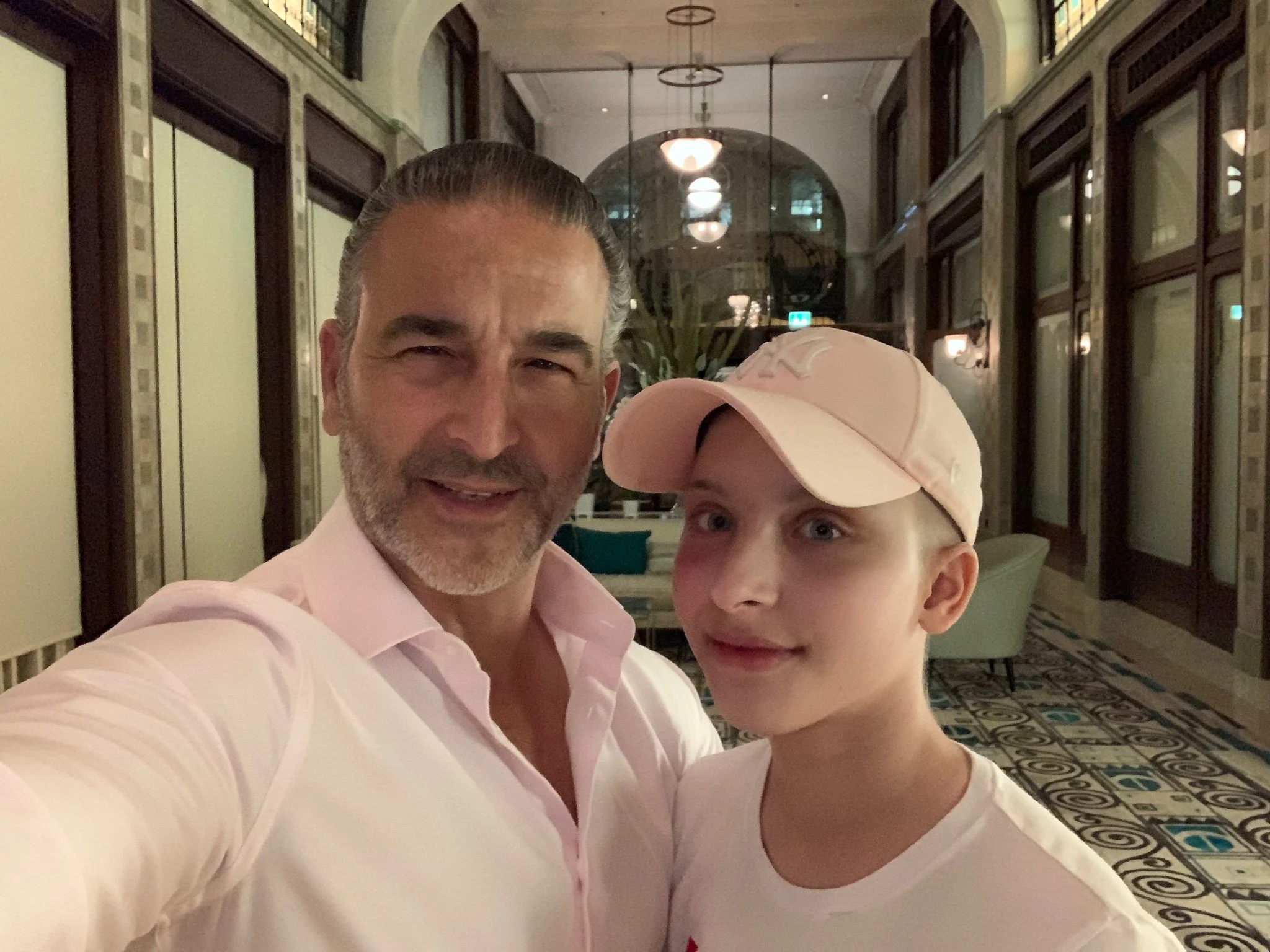 אלה דבורה עם אביה גיל