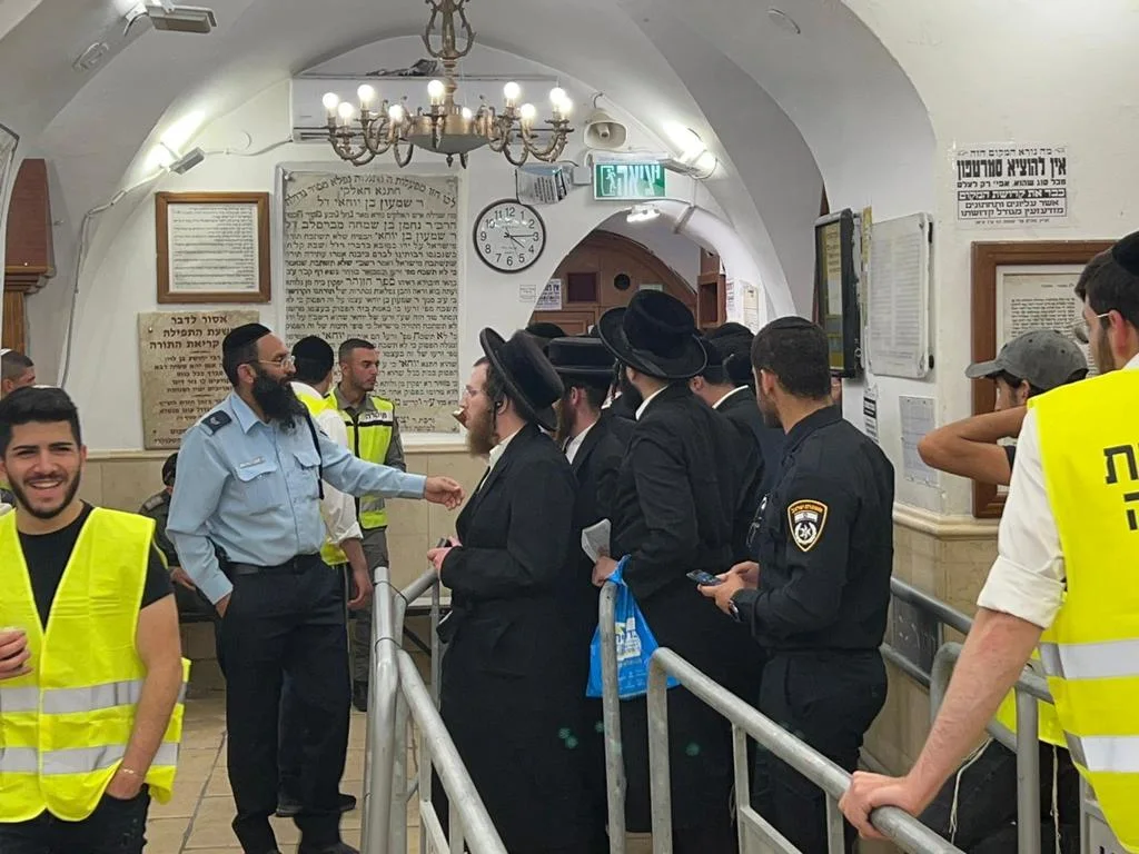 מתחם ההילולה במירון