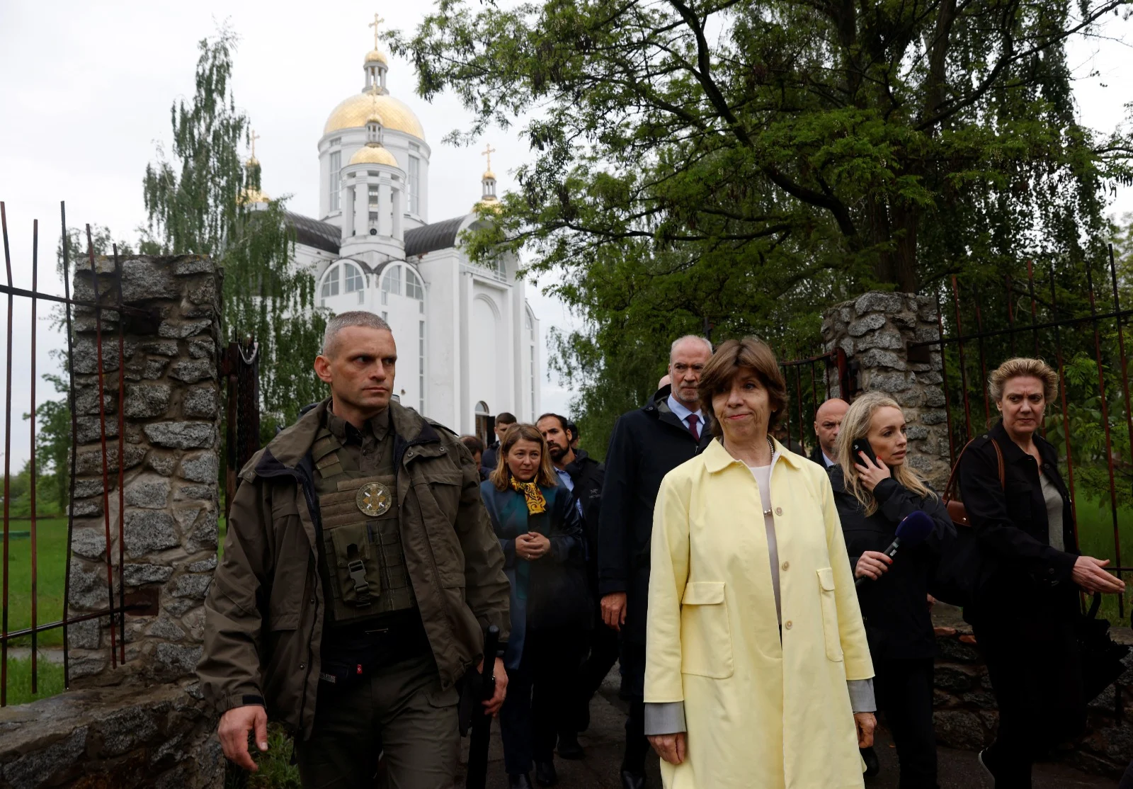 שרת החוץ הצרפתייה קתרין קולונה מבקרת בבוצ'ה