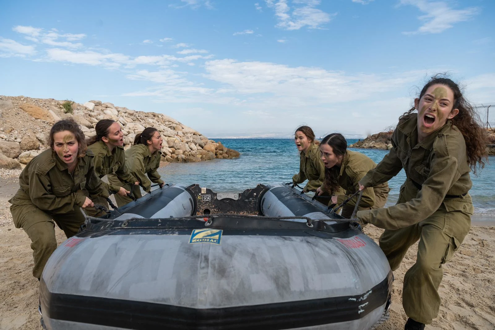 לוחמות בצה''ל
