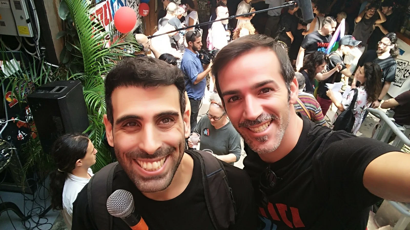 שי נאור (משמאל)