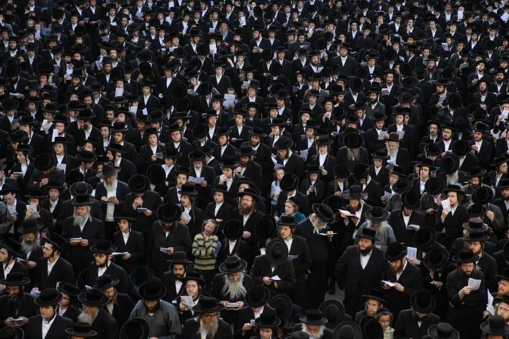 תפילה המונית לזכר ההרוגים, שבוע אחרי האסון במירון