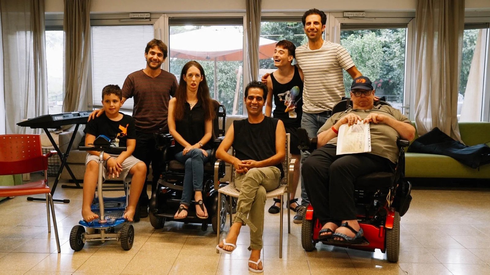 בית הגלגלים אביב גפן גלית לביא