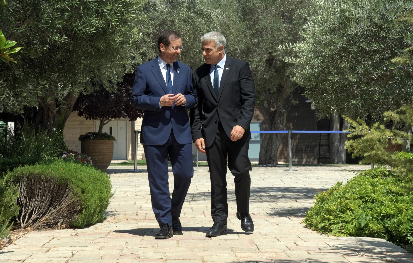 נשיא המדינה נועד עם ראש הממשלה הנכנס יאיר לפיד בבית הנשיא