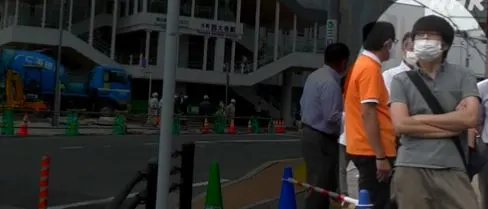 החשוד ממתין לשינזו אבה