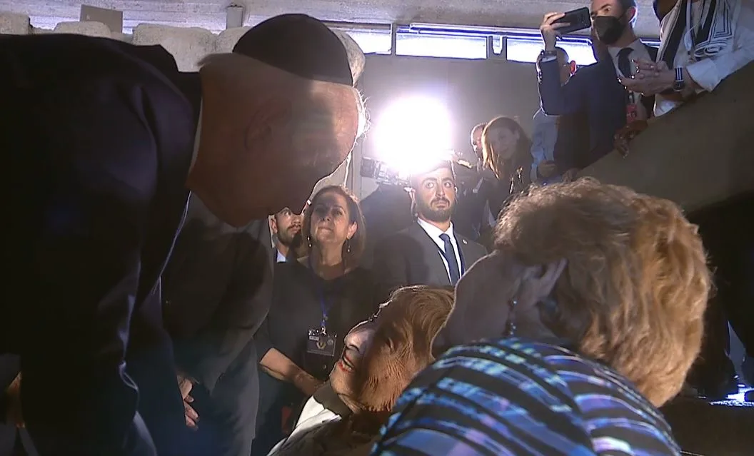 65468ביידן ב''יד ושם''4