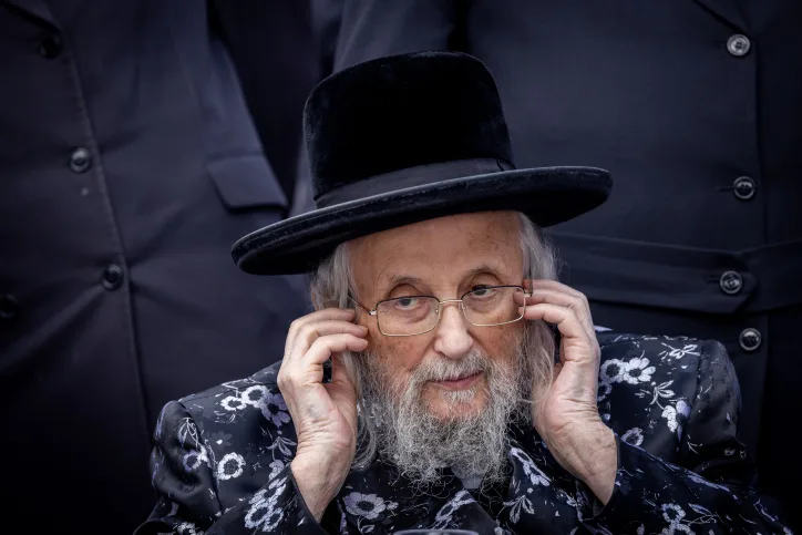 מנהיג העדה החרדית הרב יצחק טוביה וייס