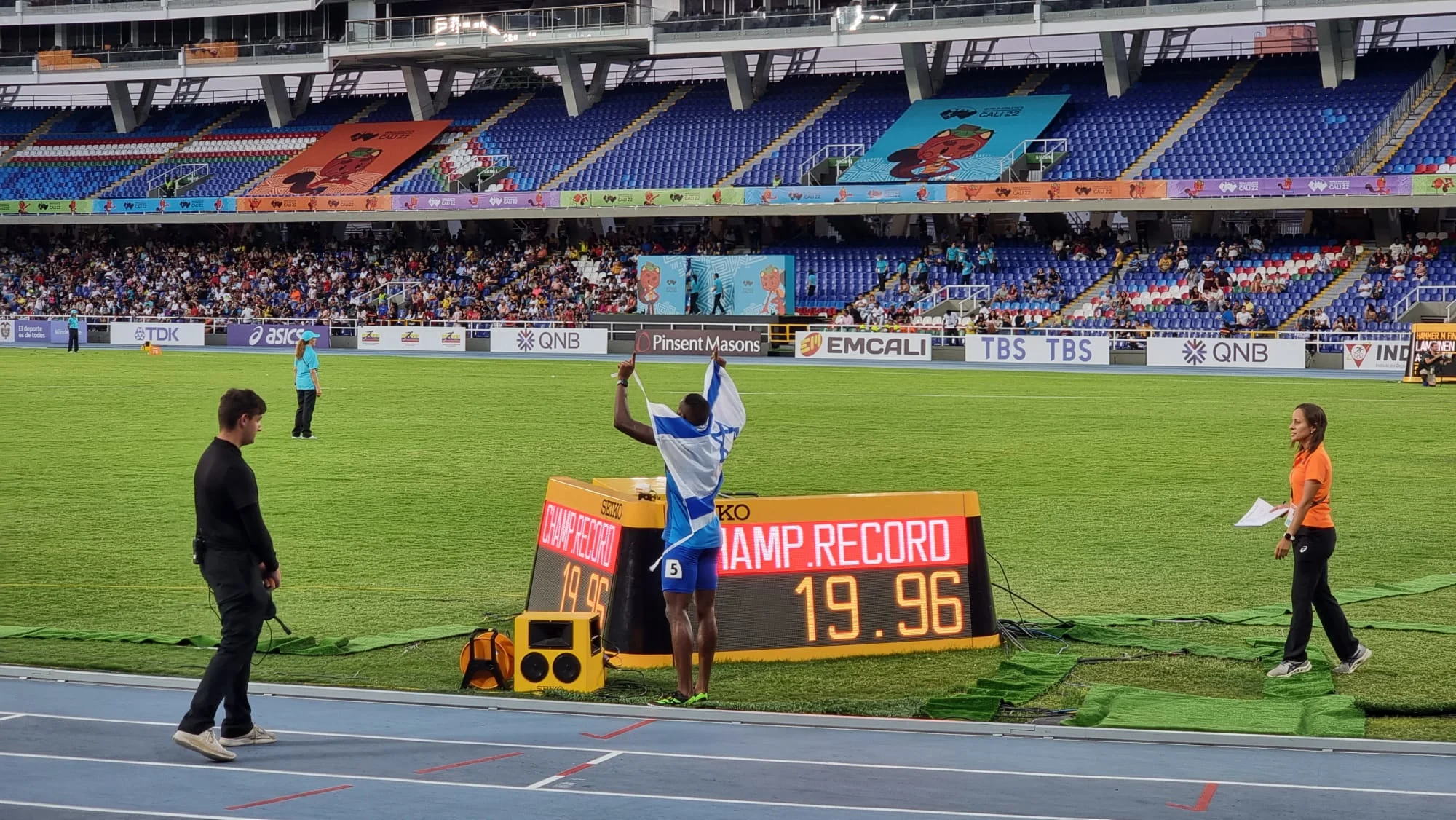 בלסינג אפריפה בגמר אליפות העולם עד גיל 20 בקולומביה