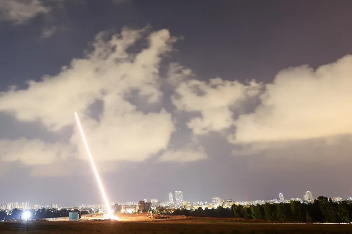 שיגור מיירט כיפת ברזל