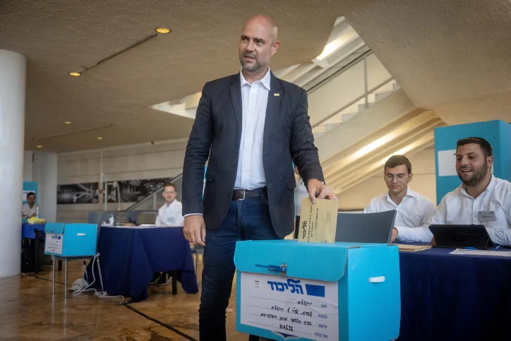 מסתמן שיגיע לחמישייה הראשונה. אמיר אוחנה