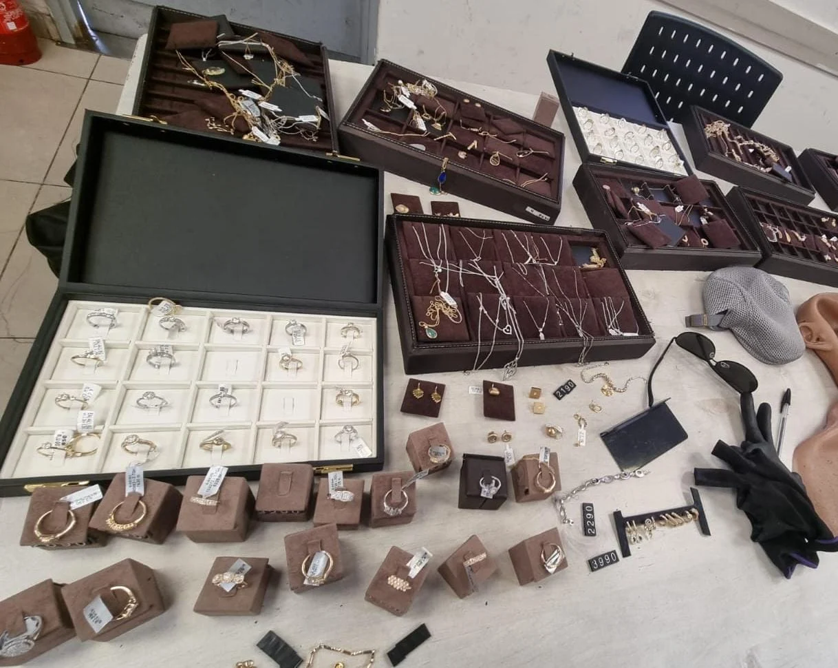 התכשיטים שגנב השודד ברעננה