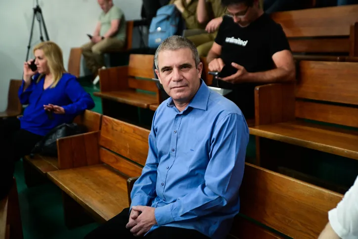 גל הירש בבית המשפט