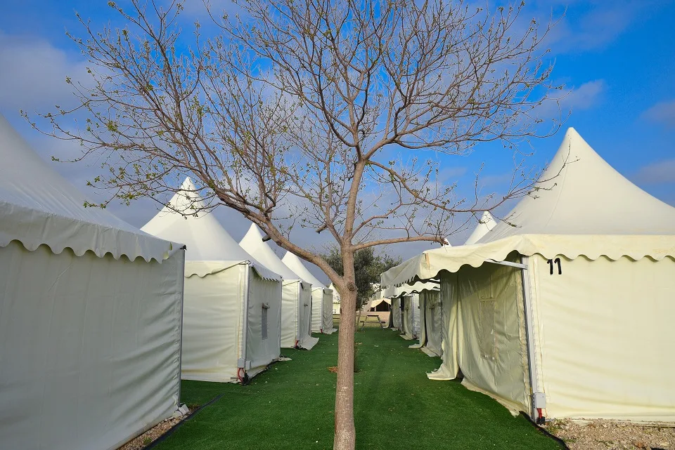 האוהלים המשפחתיים הממוזגים 6 צילום גלעד הר שלג