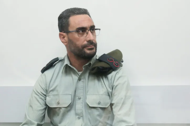 הקצין שצילם חיילות בסתר, סא''ל דן שרוני