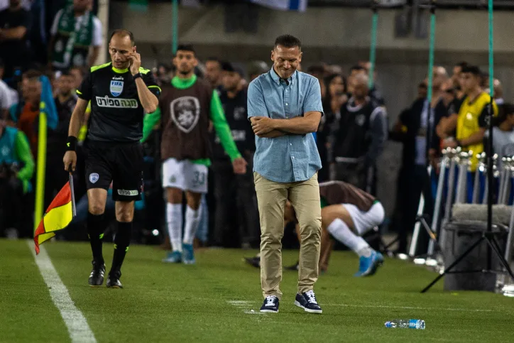 ברק בכר חוגג