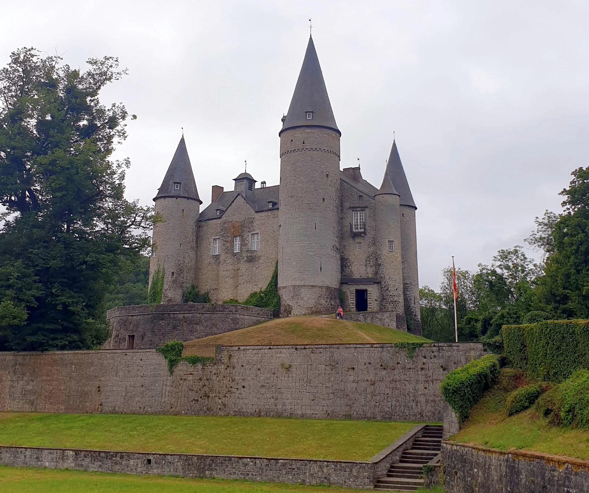 טירת אגדות בלגית