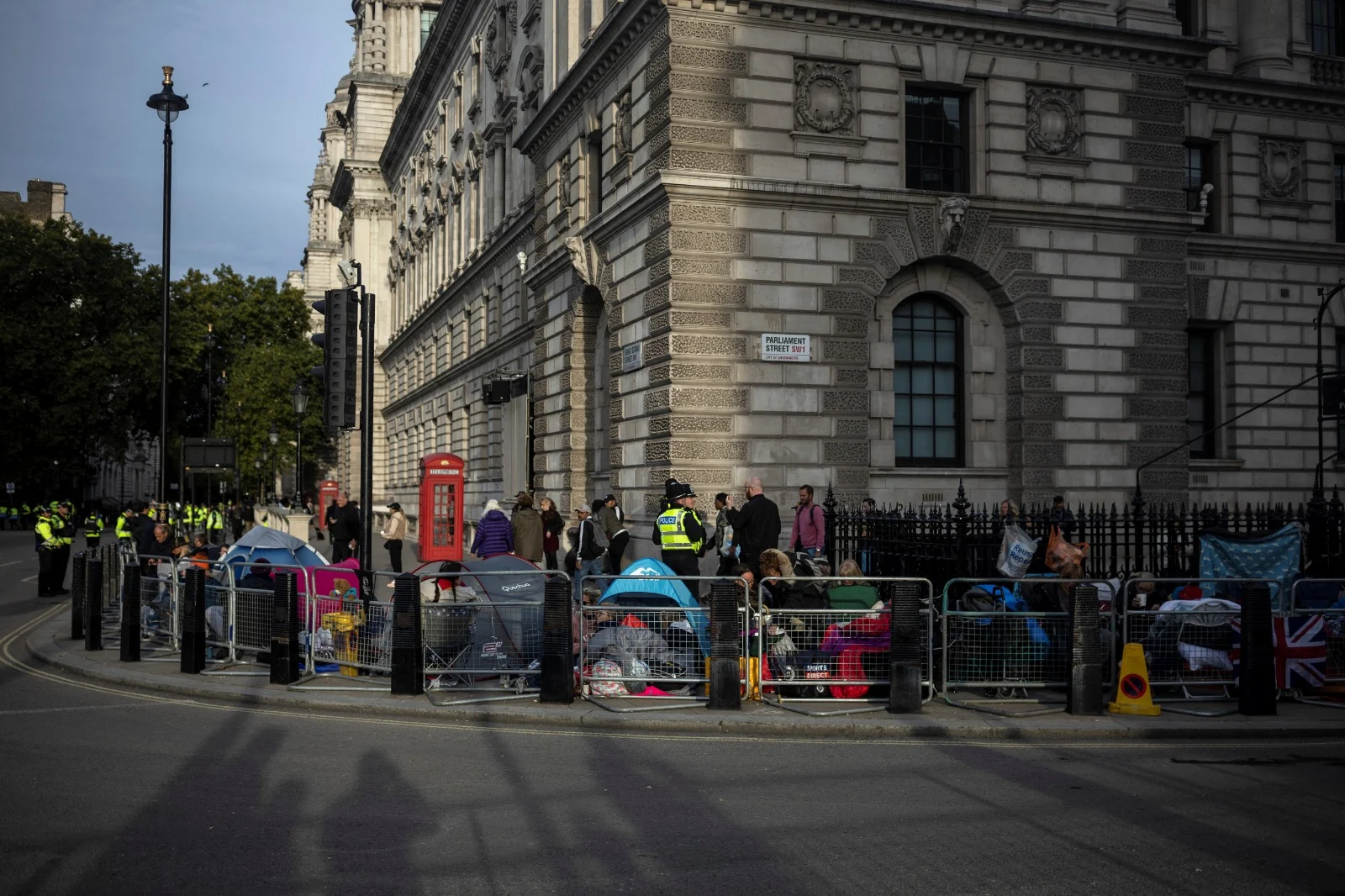 תור בדרך לארמון של המלכה