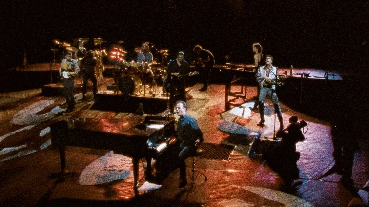 בילי ג'ואל באיצטדיון היאנקיז