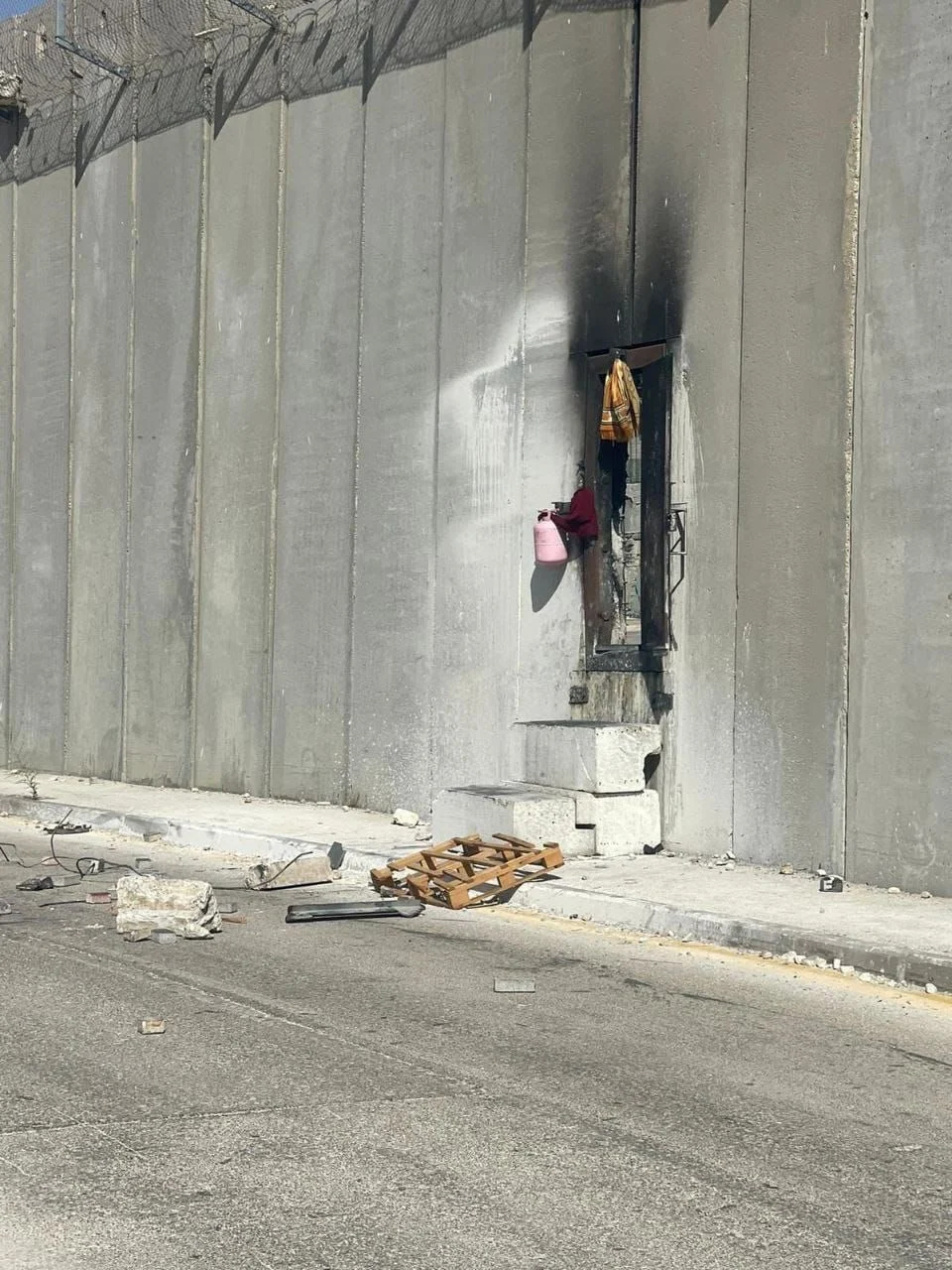 פרצה בחומת ההפרדה באבו דיס