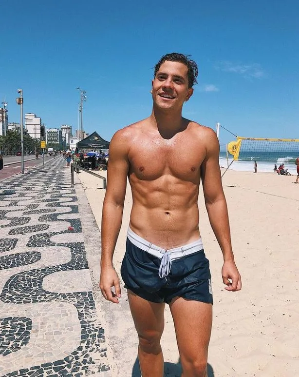 אנדרה למוליה