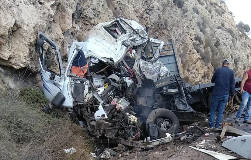 זירת תאונת המשאיות סמוך לצומת תפוח