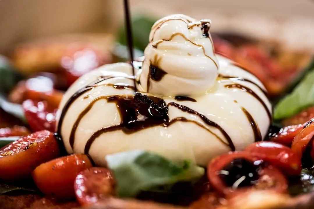 מחלבת עברי, מושב עזריה