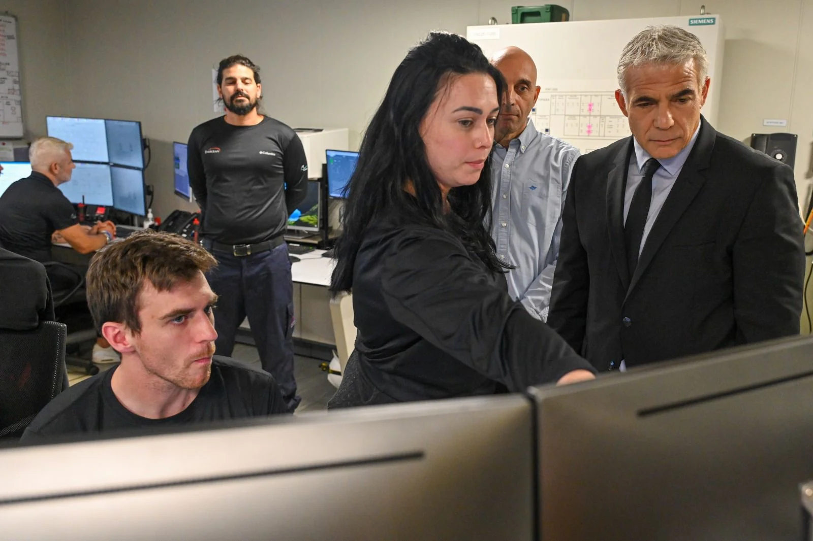 רה''מ יאיר לפיד מבקר באסדת כריש