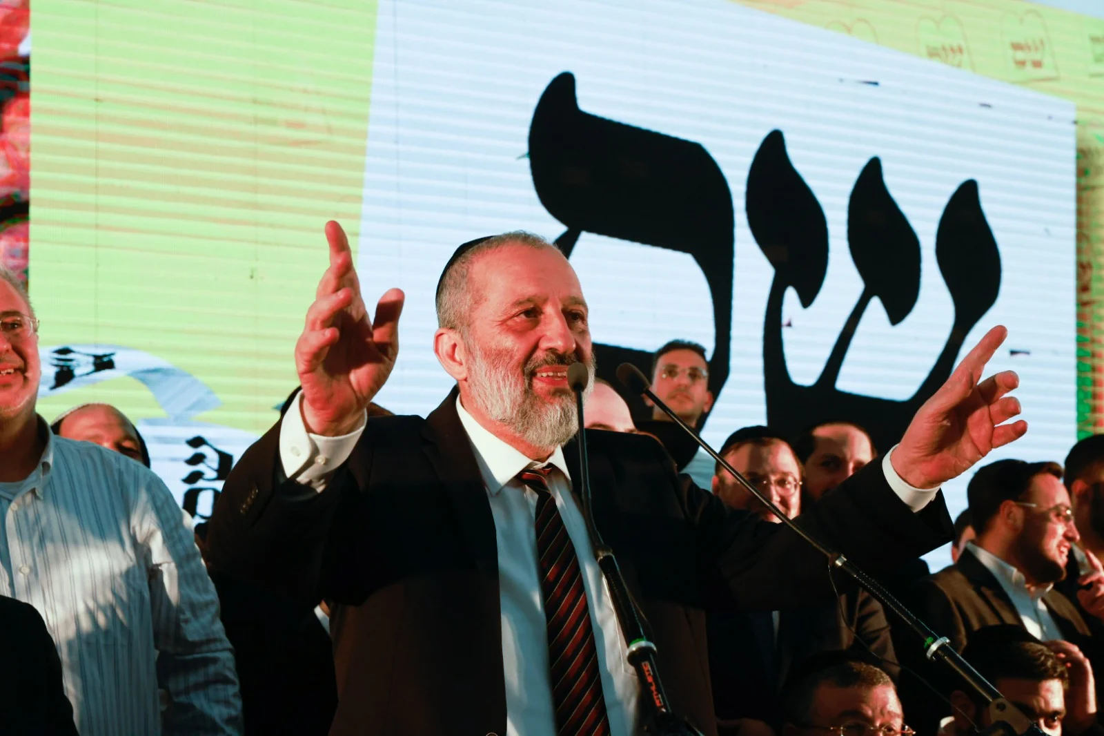 אריה דרעי