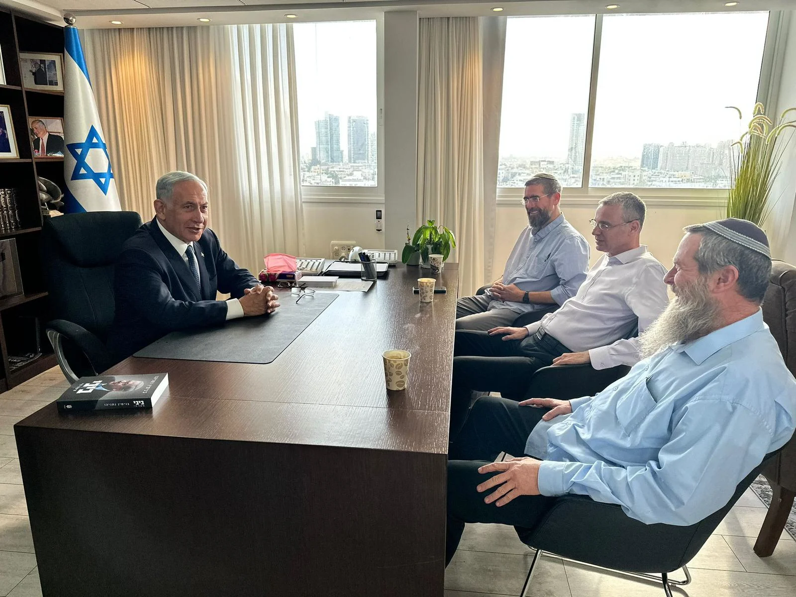 בנימין נתניהו בפגישה עם אבי מעוז