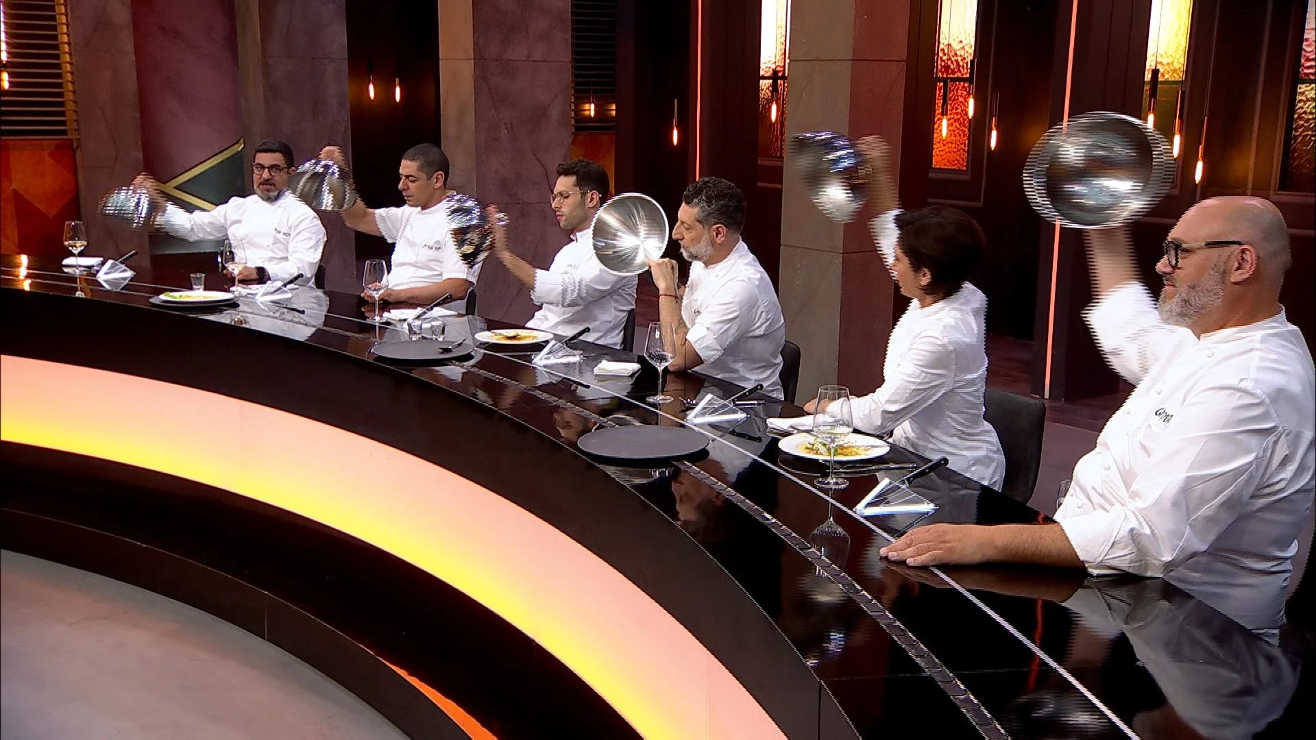 קלוש,שופטים, משחקי השף