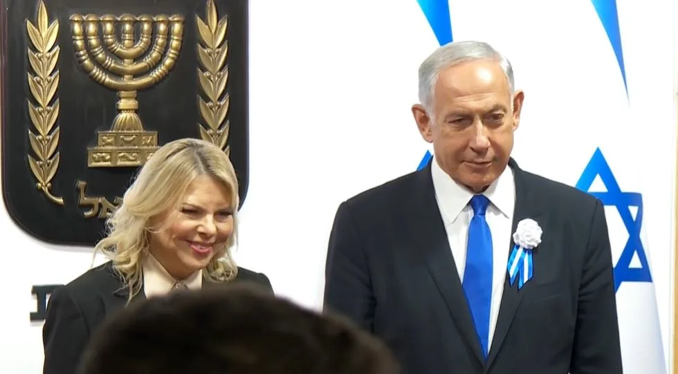 בנימין ושרה נתניהו ביום השבעת הכנסת ה-25